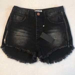 NEW WITH TAGS! One Teaspoon Outlaws